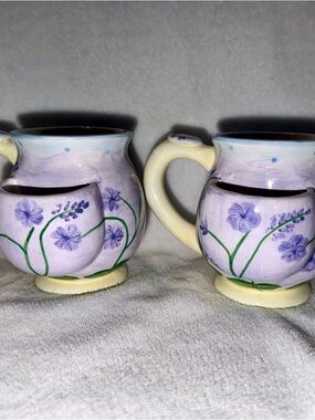 2 Matching‎ Ganz Hand-Painted Tea Cup with a Tea Bag Pouch - Ceramic Gift Decor
